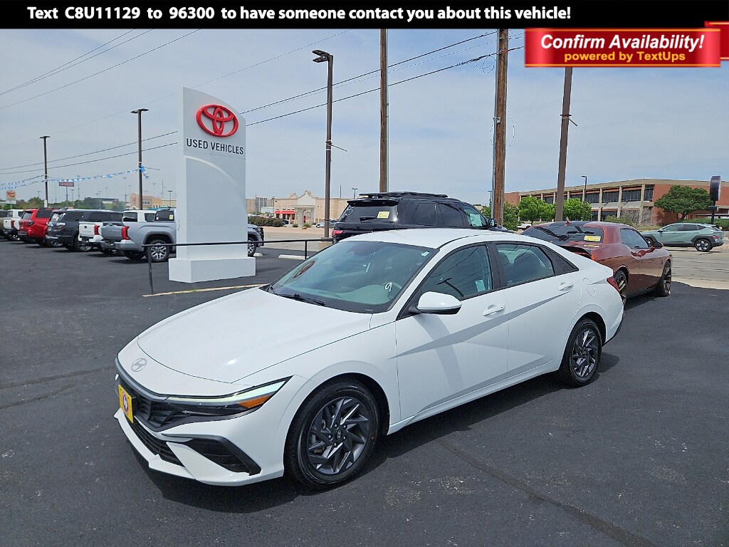 Used 2024 Hyundai Elantra SEL Sedan