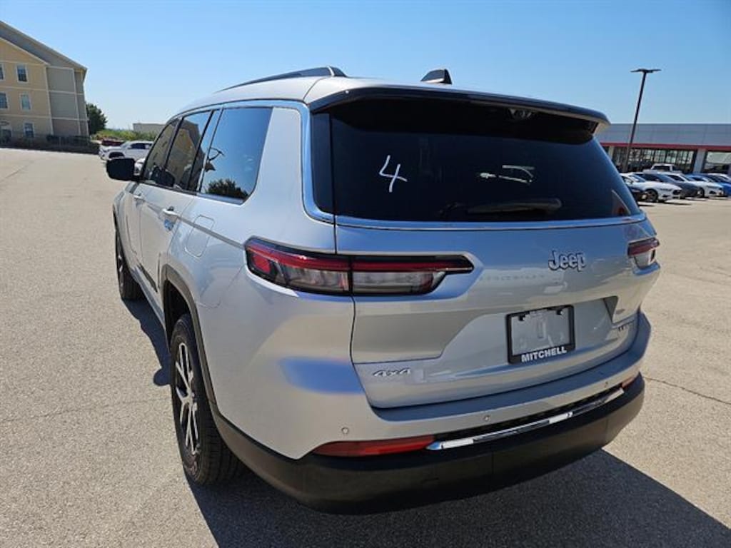 Used 2024 Jeep Grand Cherokee L Limited SUV