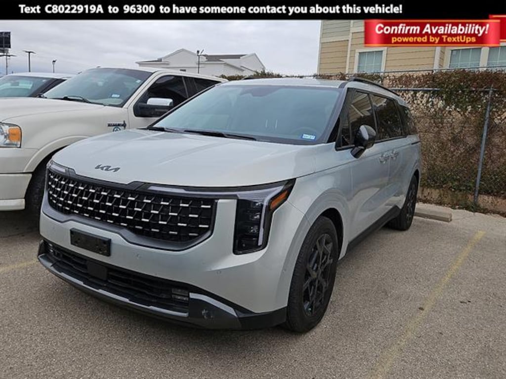 Used 2025 Kia Carnival Hybrid SX Van Passenger Van