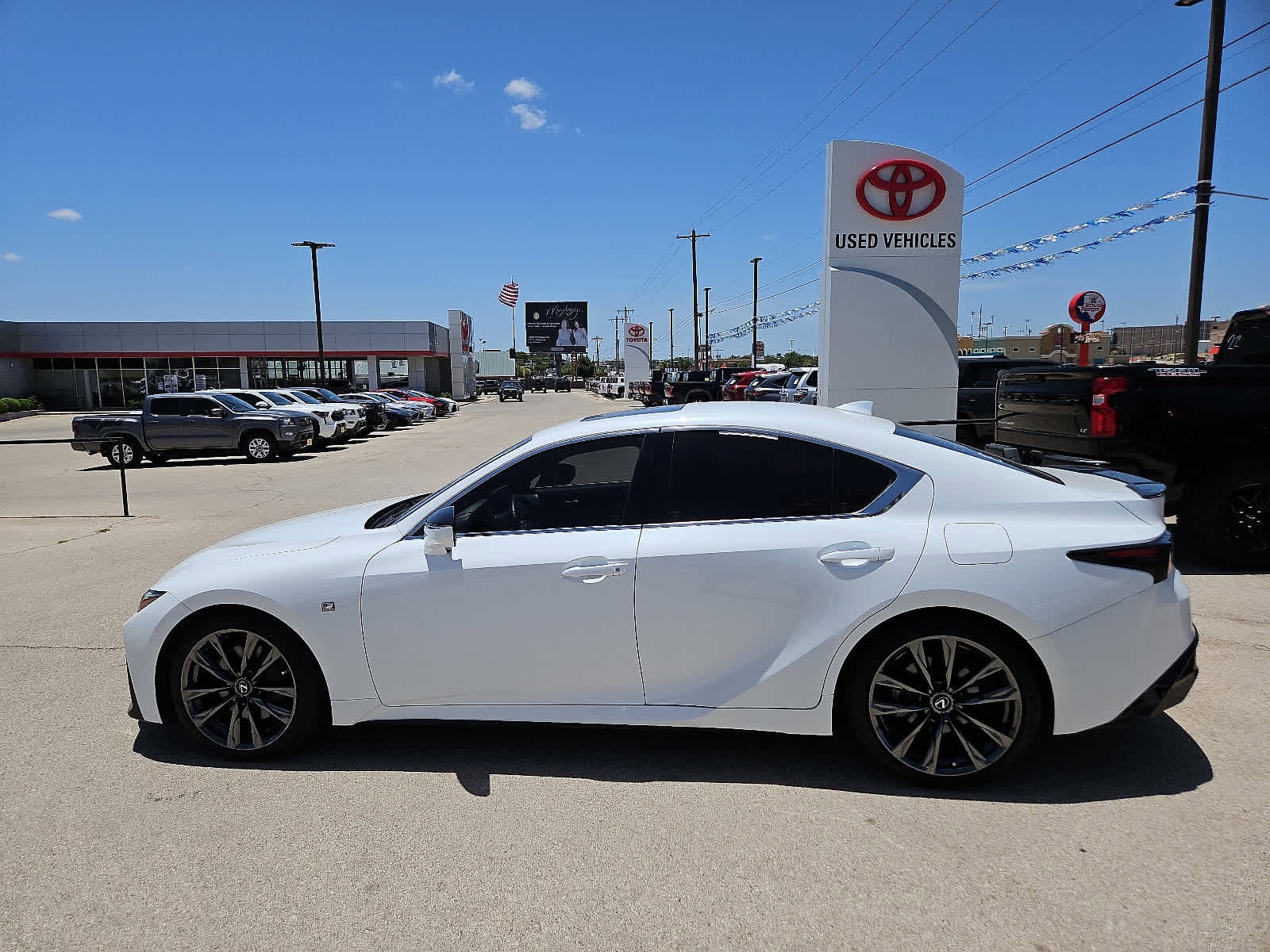 Used 2022 Lexus IS 350 F SPORT with VIN JTHGZ1B26N5057224 for sale in San Angelo, TX