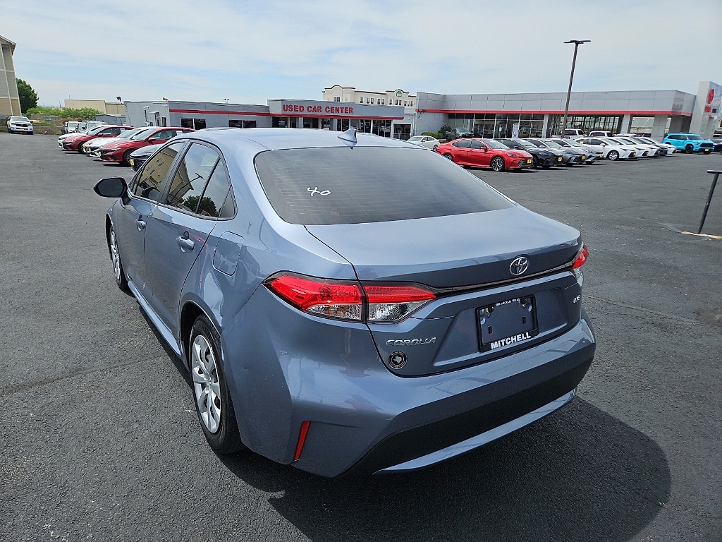 Used 2021 Toyota Corolla LE Sedan