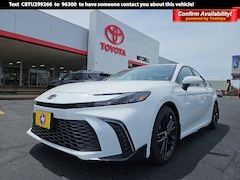 2026 Toyota Camry SE Sedan