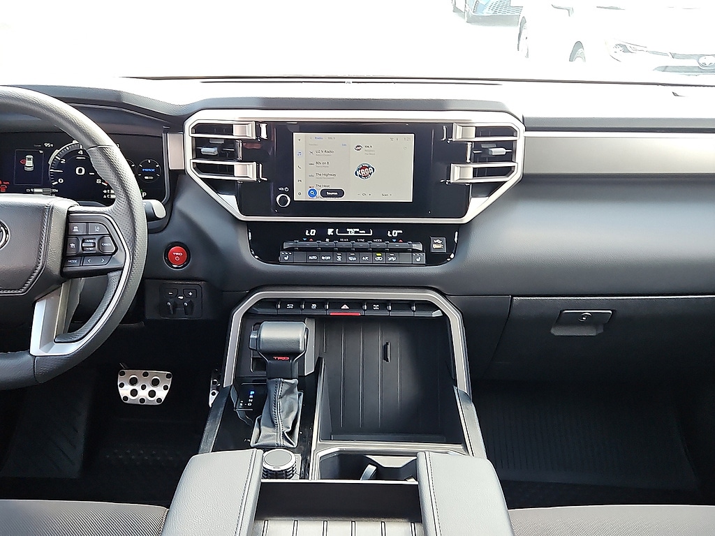2026 Toyota Sequoia SR5 - Photo 11
