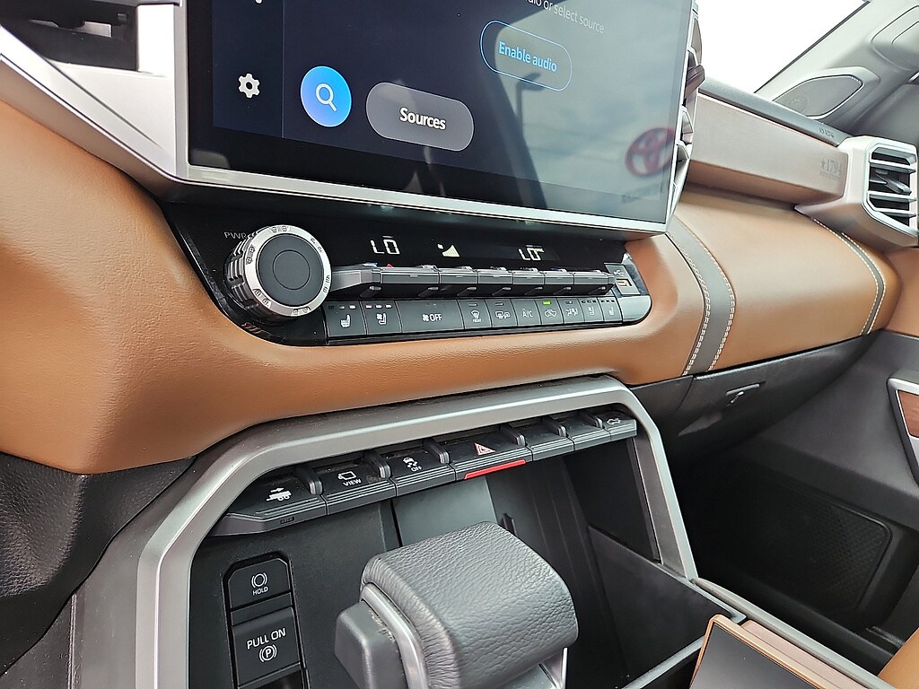 2025 Toyota Tundra 1794 Edition - Photo 19