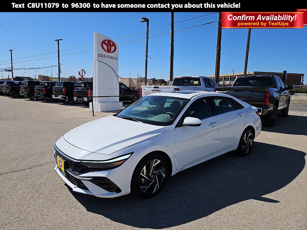 Used 2025 Hyundai Elantra SEL Convenience Sedan