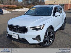 Used 2024 Volvo XC40 B5 Plus Bright SUV for Sale in Simsbury, CT