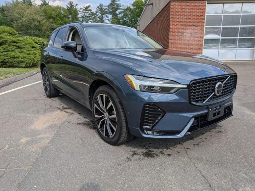 Certified 2023 Volvo XC60 B5 AWD Plus Dark SUV