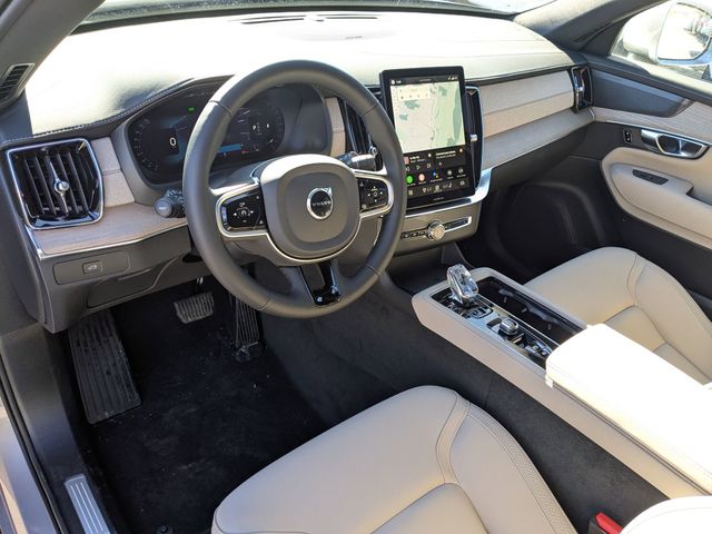 2026 Volvo XC90 Plus - Photo 12