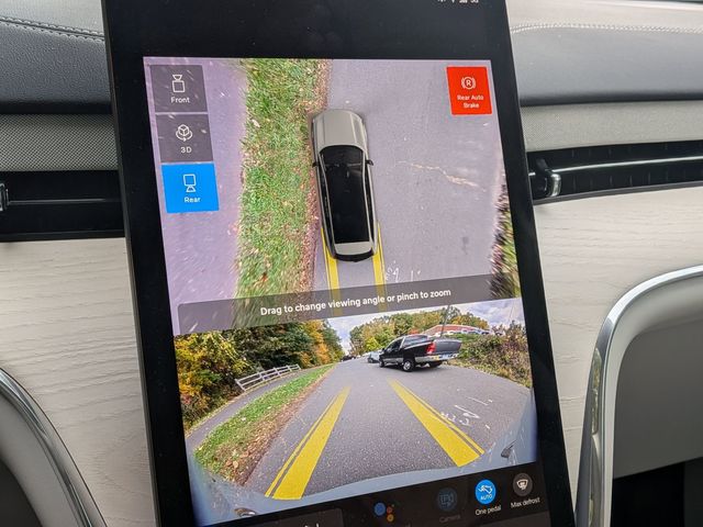 2025 Volvo EX90 Ultra - Photo 14