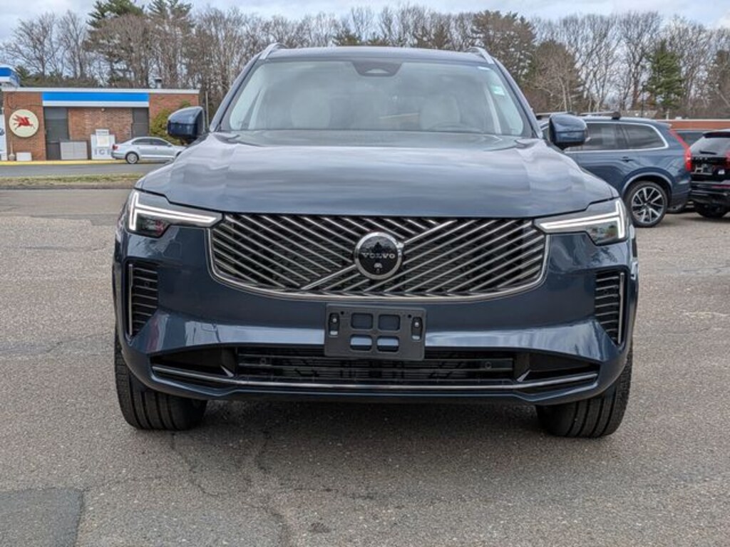 Certified 2026 Volvo XC90 B6 Ultra 7-Seater SUV