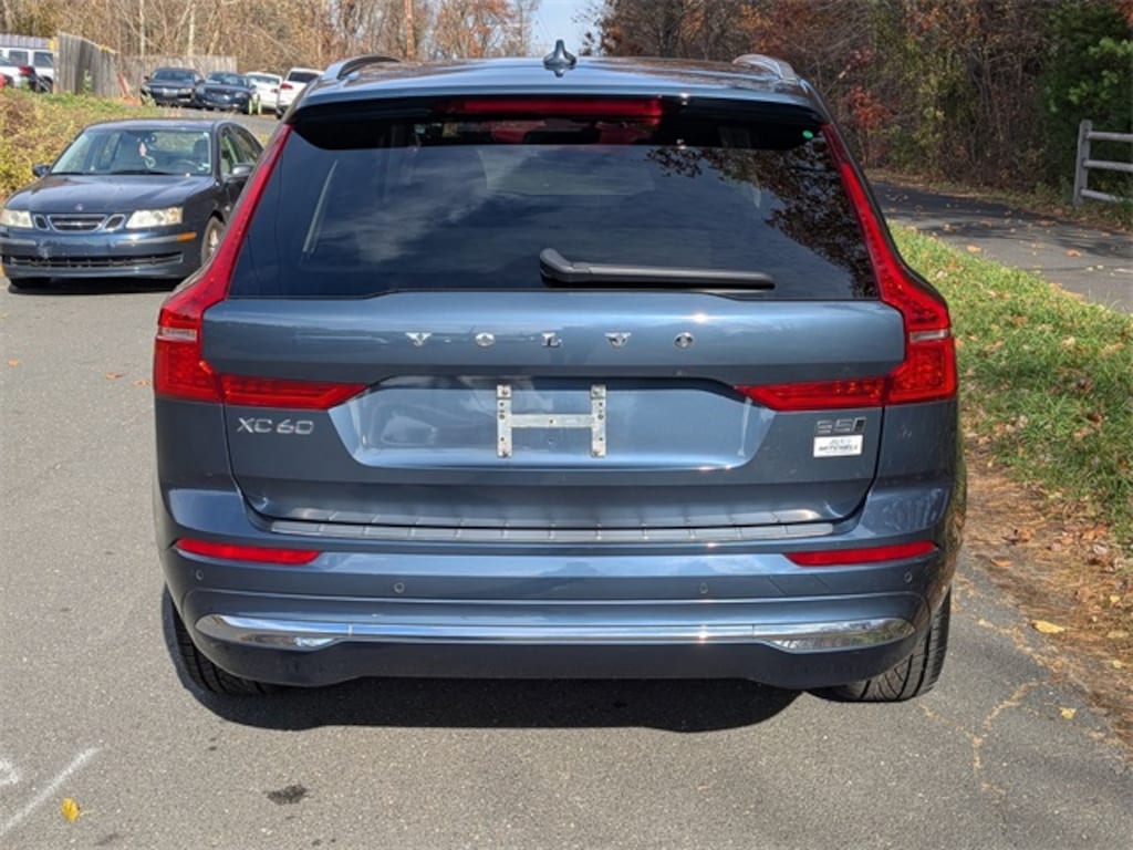 Certified 2023 Volvo XC60 B5 AWD Plus Bright SUV