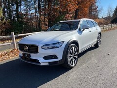 New 2022 Volvo V90 Cross Country B6 AWD Wagon for Sale in Simsbury, CT