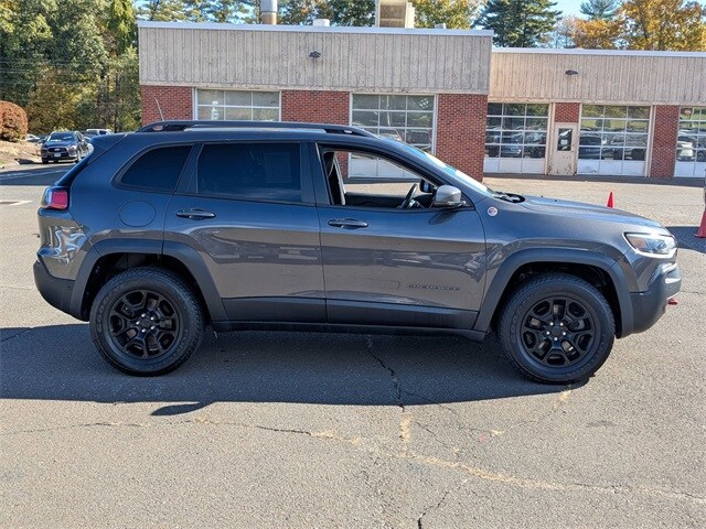 2019 Jeep Cherokee Trailhawk photo 4