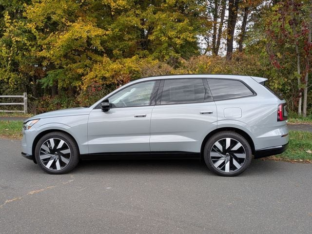 2025 Volvo EX90 Ultra - Photo 8