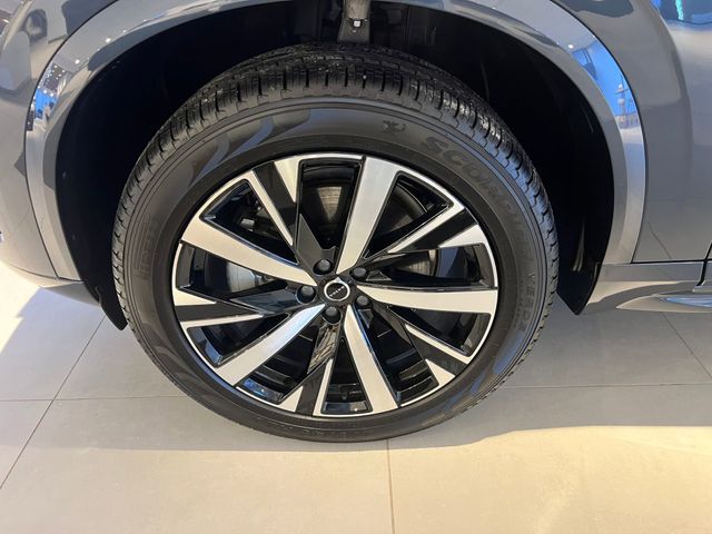 2026 Volvo XC90 Core - Photo 25
