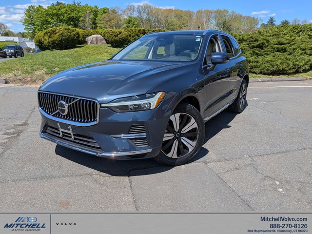 2023 Volvo XC60 T8 Plus Bright Theme AWD's photo