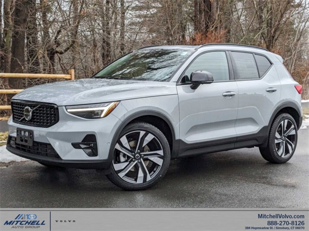 New 2024 Volvo XC40 B5 Ultimate Dark For Sale in Simsbury, CT at
