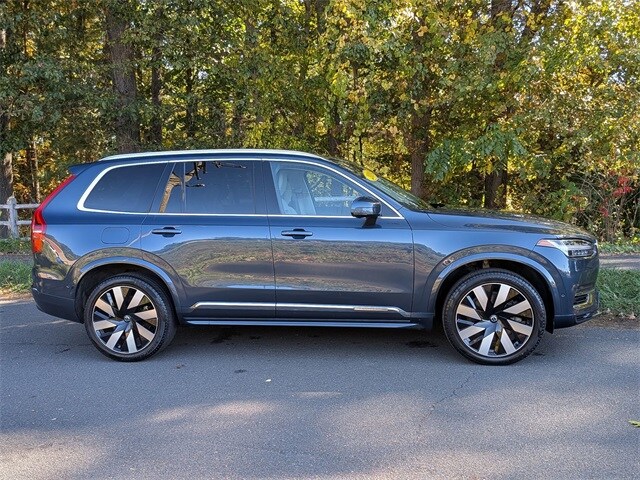 2024 Volvo XC90 Recharge T8 Plus photo 4