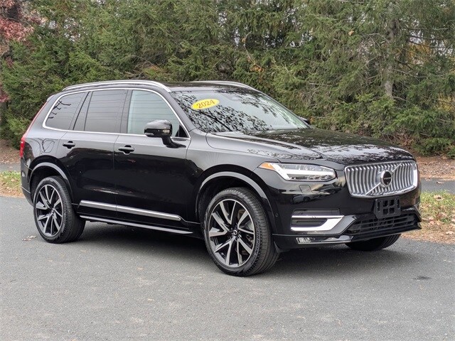 2024 Volvo XC90 Plus photo 3