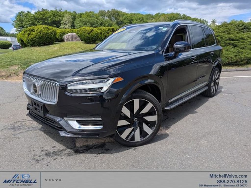 Certified 2024 Volvo XC90 plug-in hybrid T8 Ultimate Bright 7-Seater SUV