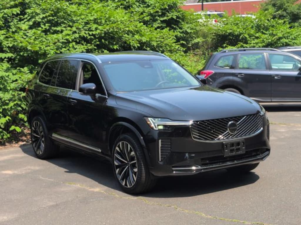 New 2026 Volvo XC90 B6 Plus 7-Seater SUV