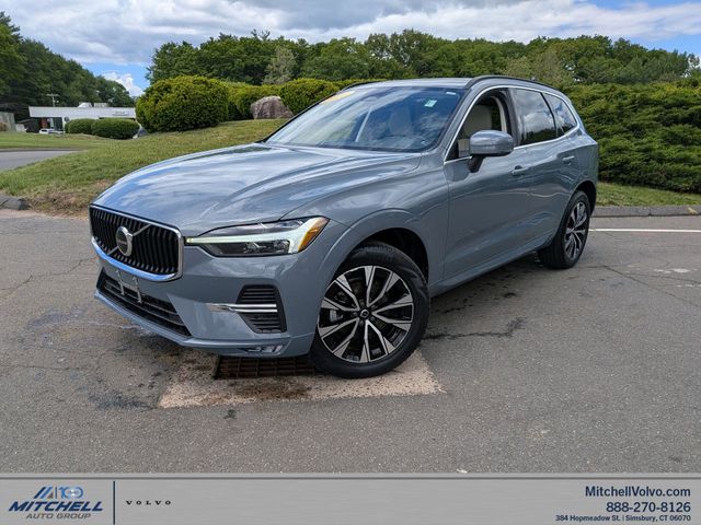 2023 Volvo XC60 B5 Core AWD's photo