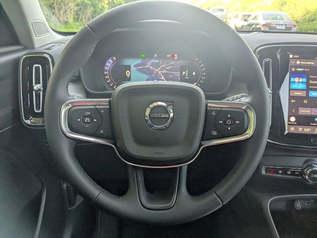 2026 Volvo XC40 Core - Photo 13