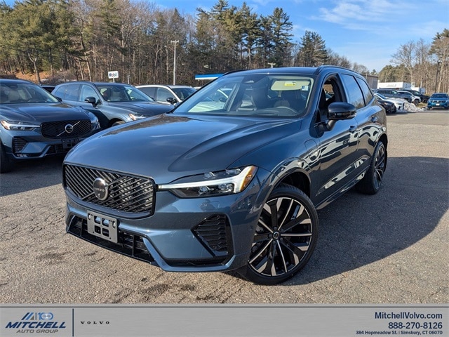 2026 Volvo XC60 plug-in hybrid SUV 