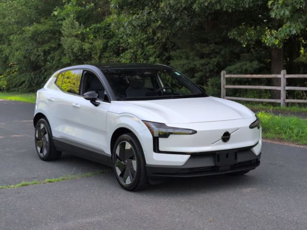 New 2026 Volvo EX30 Twin Motor Ultra SUV