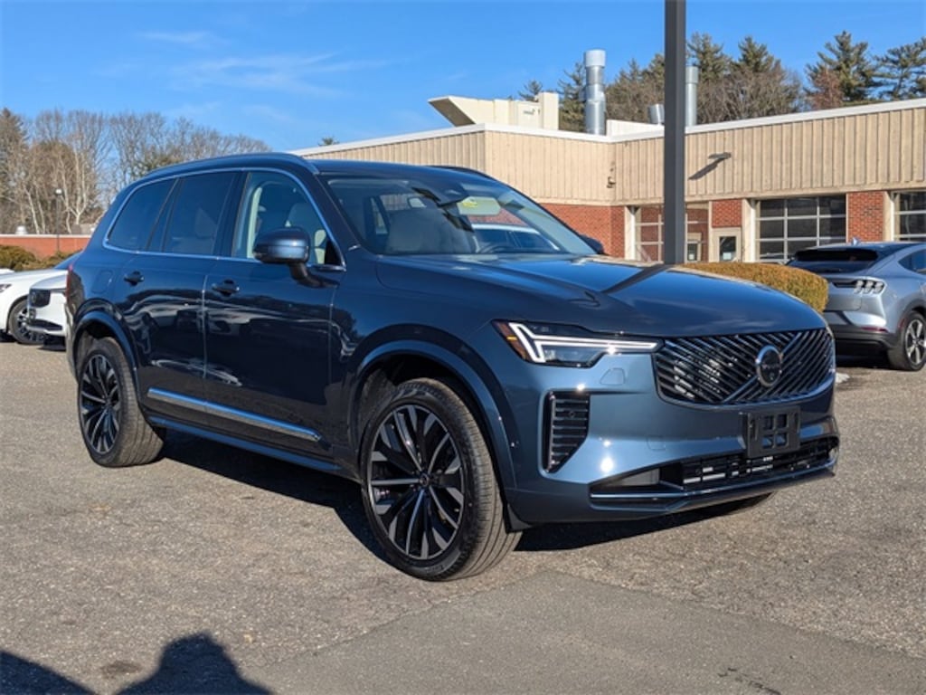 New 2026 Volvo XC90 plug-in hybrid T8 Ultra 7-Seater SUV