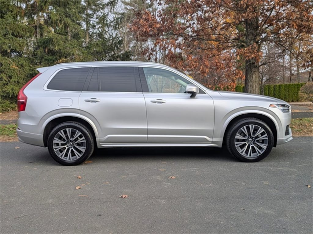Used 2022 Volvo XC90 T5 AWD Momentum 7 Seater SUV