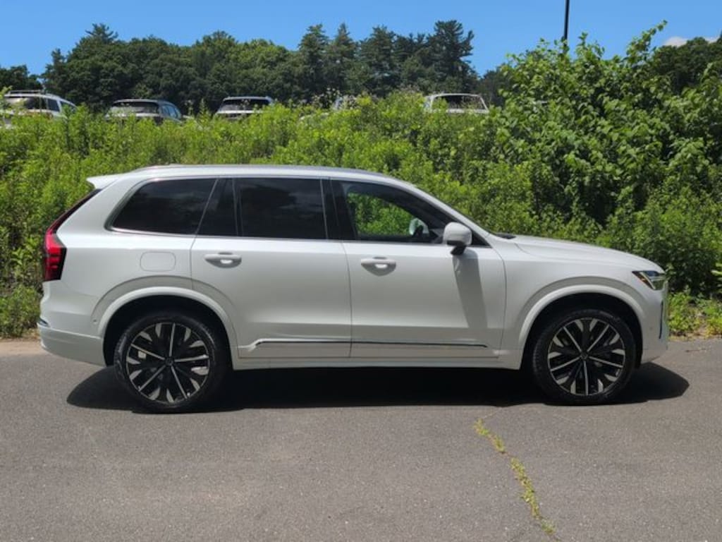 New 2026 Volvo XC90 plug-in hybrid T8 Ultra 6-Seater SUV