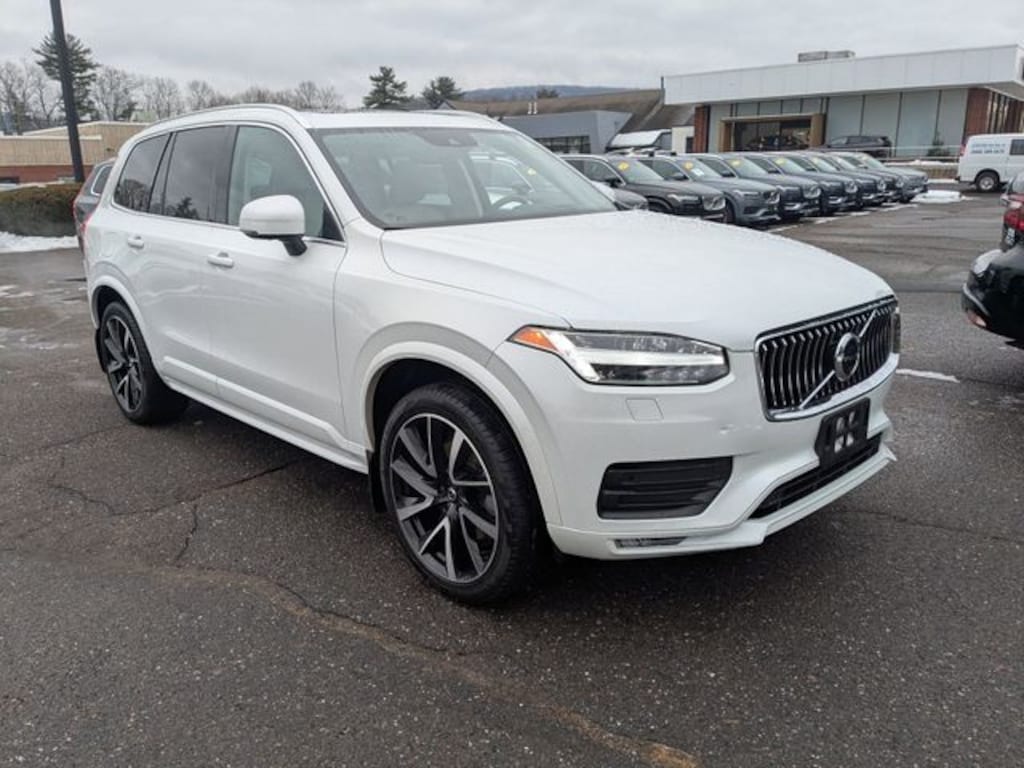 Used 2021 Volvo XC90 T6 Momentum 7 Passenger SUV