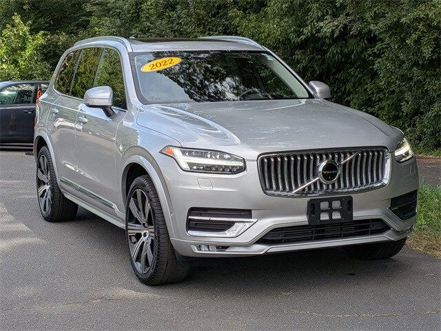 2022 Volvo XC90 T6 AWD Inscription photo 3