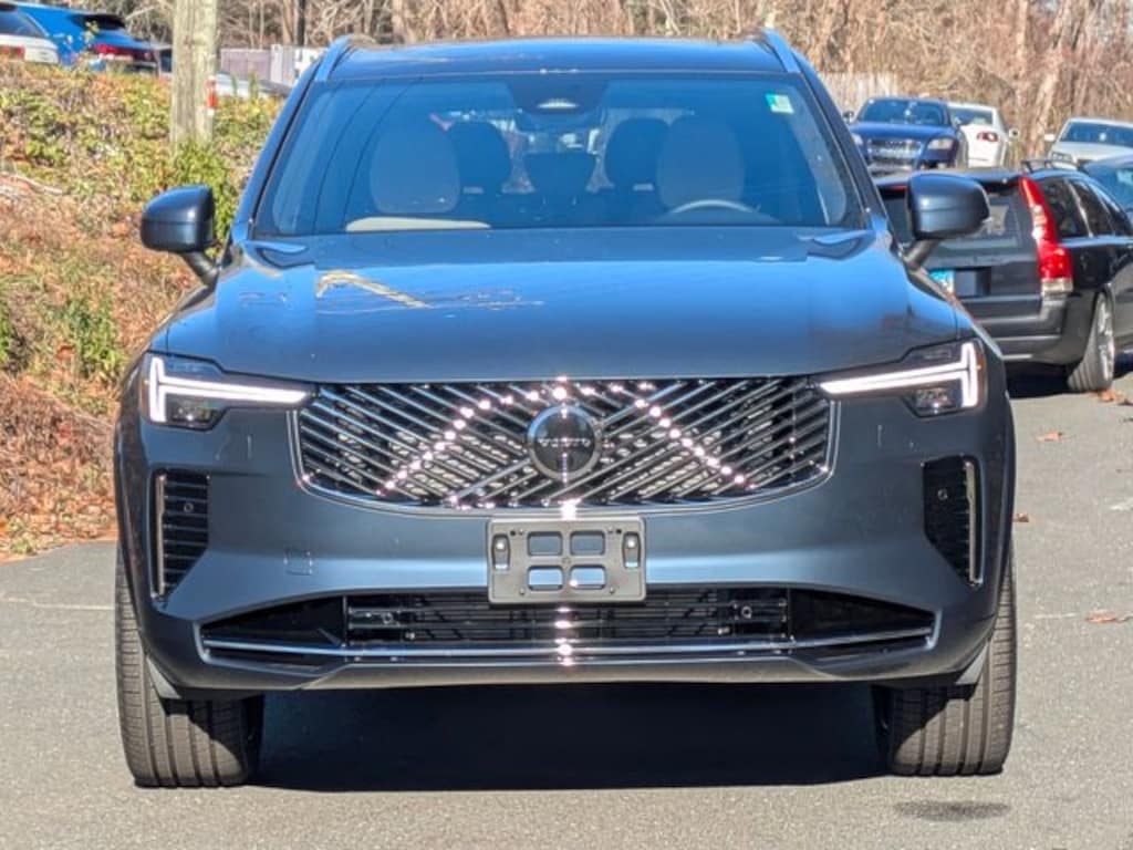 New 2026 Volvo XC90 B6 Plus 7-Seater SUV