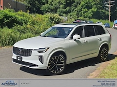 New 2027 Volvo XC90 B6 Plus 7-Seater SUV for Sale in Simsbury, CT