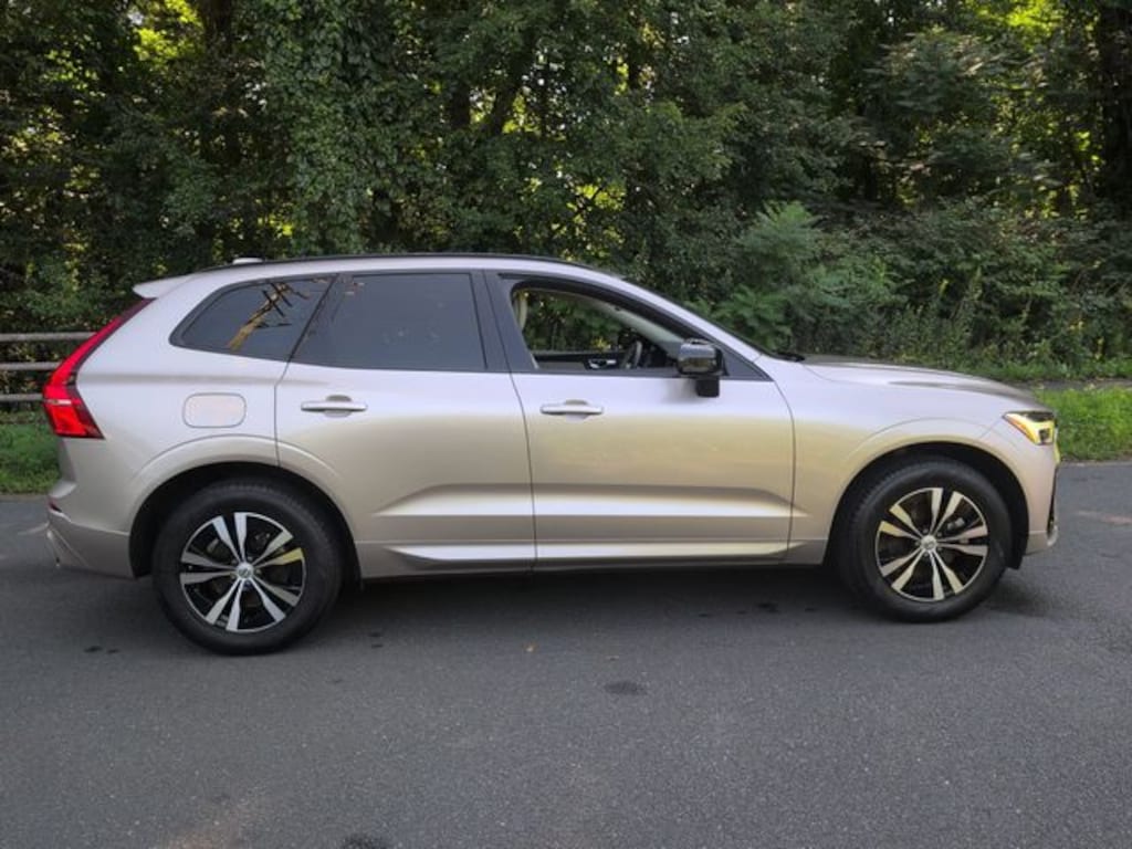 Certified 2024 Volvo XC60 B5 Core Dark SUV