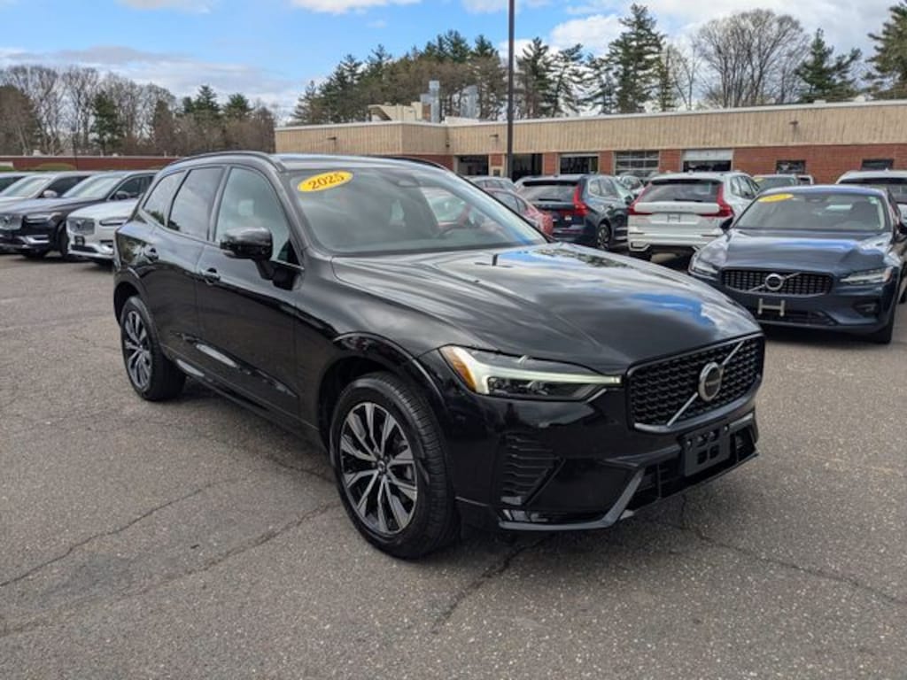 Certified 2025 Volvo XC60 B5 Core SUV
