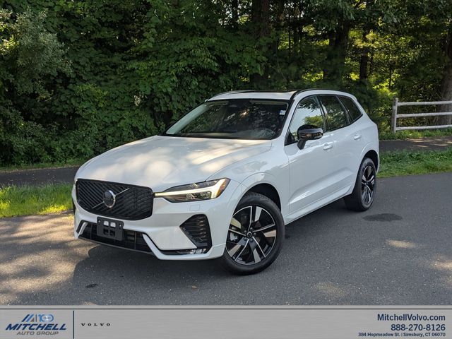 2026 Volvo XC60 Core