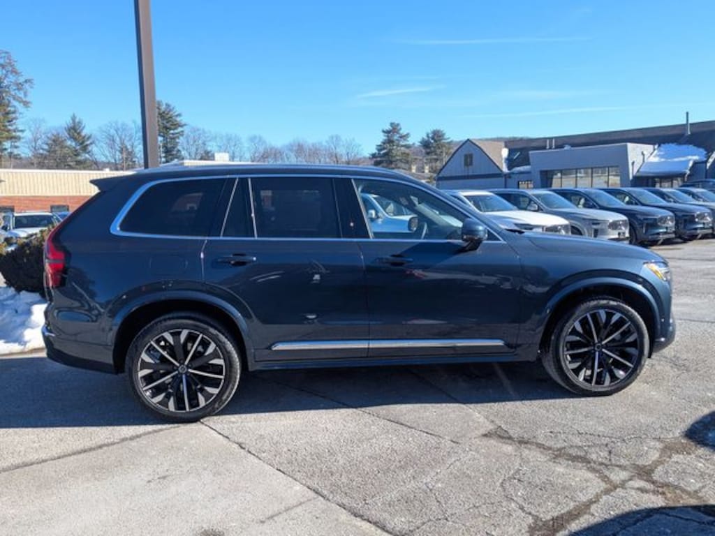 New 2026 Volvo XC90 B6 Plus 7-Seater SUV