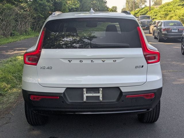 2026 Volvo XC40 Core - Photo 6