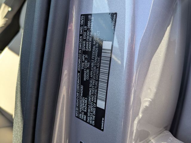 2026 Volvo XC90 Plus - Photo 31