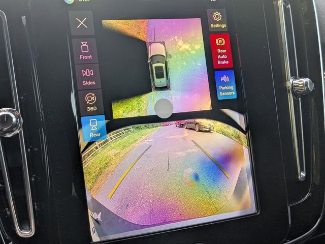 2026 Volvo XC40 Ultra Black Edition - Photo 14