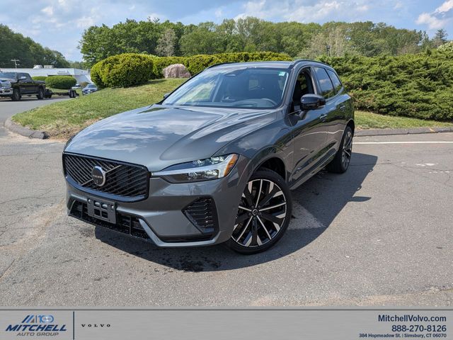 2023 Volvo XC40 B5 Plus Bright AWD's photo