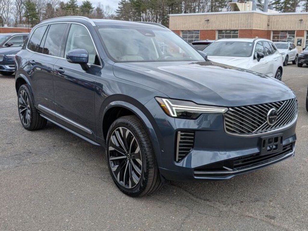 Certified 2026 Volvo XC90 B6 Ultra 7-Seater SUV