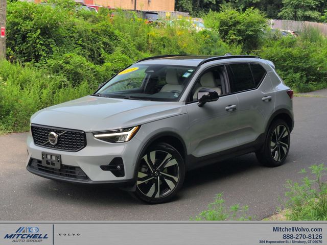 2024 Volvo XC40