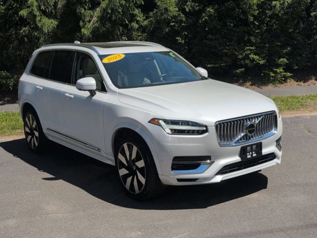 Certified 2023 Volvo XC90 Recharge Plug-In Hybrid Ultimate Bright 7-Seater SUV