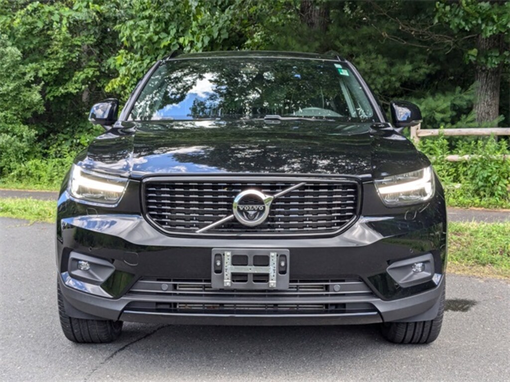 Certified 2021 Volvo XC40 T5 RDesign For Sale near Hartford Mitchell