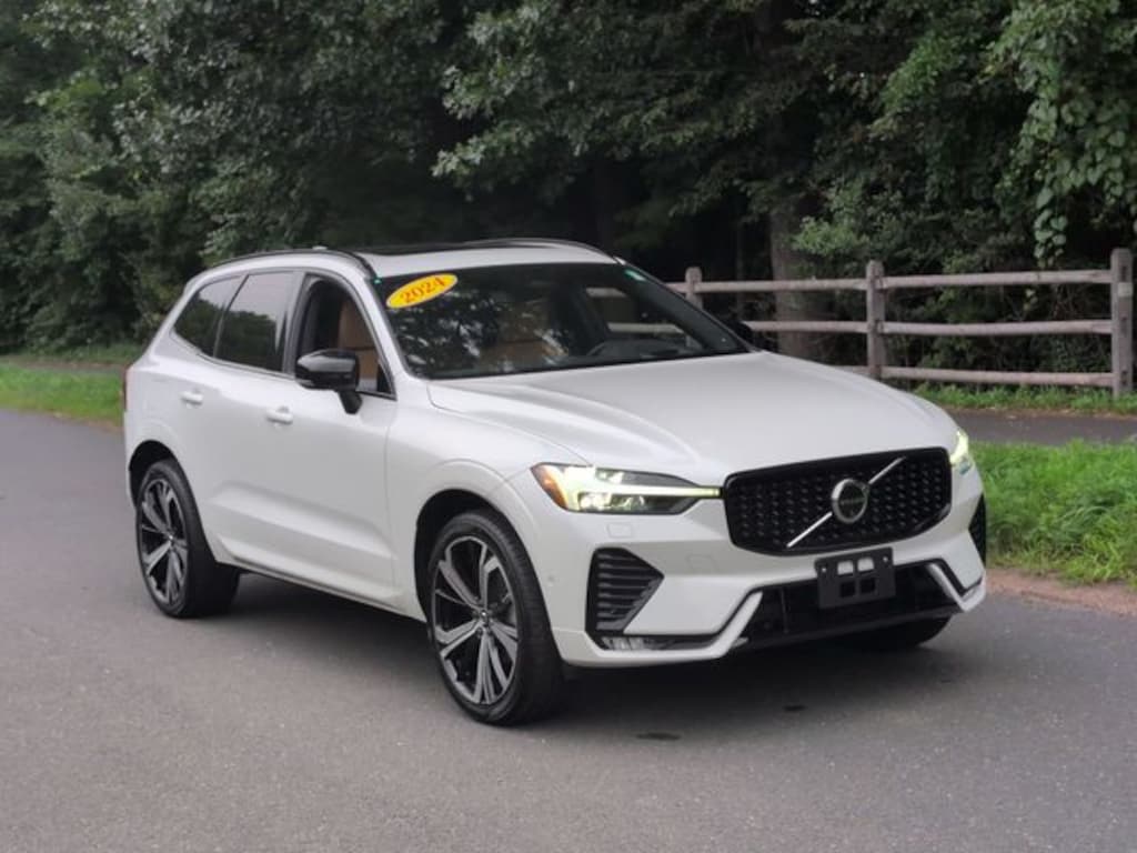 Used 2024 Volvo XC60 B5 Ultimate Dark SUV