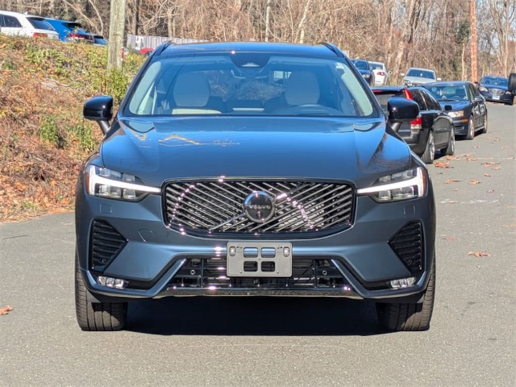 New 2026 Volvo XC60 B5 Ultra SUV